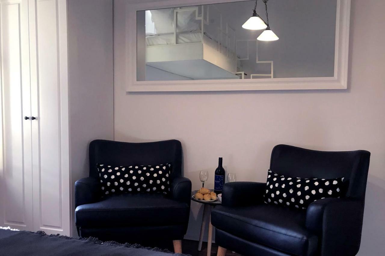 Mely Apartment In The City Center Zagreb Exterior foto